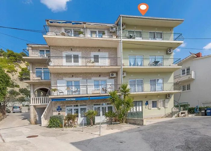 Apartments Mara